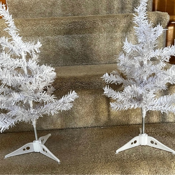 Two white Christmas trees ready to decorate 14 inches tall easy to Manipulate br - Picture 3 of 4